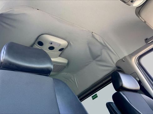 Used 2018 Mercedes-Benz Sprinter 2500 image 14