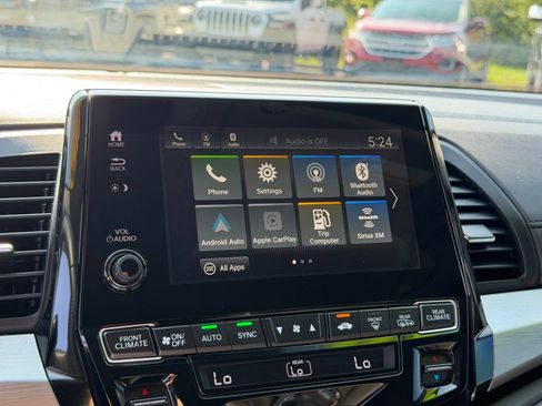Used 2019 Honda Odyssey EX image 20