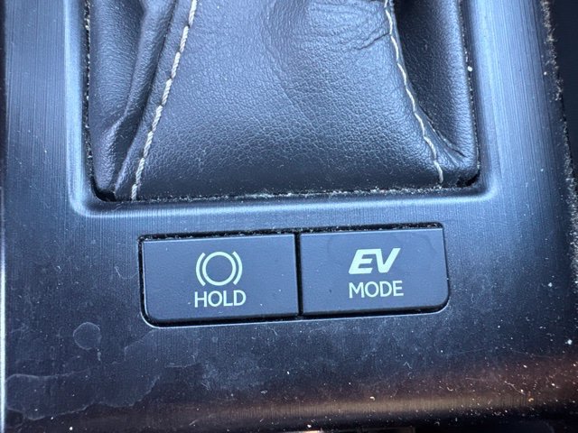 Used 2019 Lexus ES 300h w/ Accessory Package 2 FWD image 31
