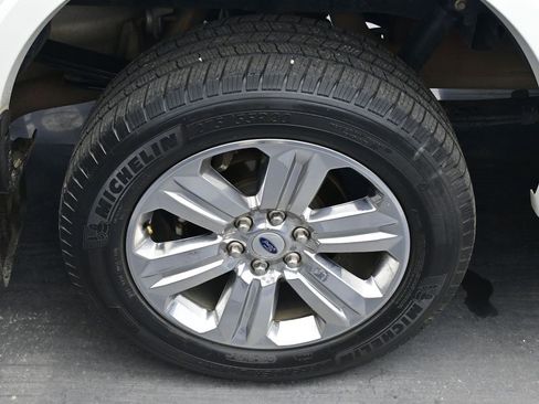 Used 2020 Ford F150 Lariat image 12