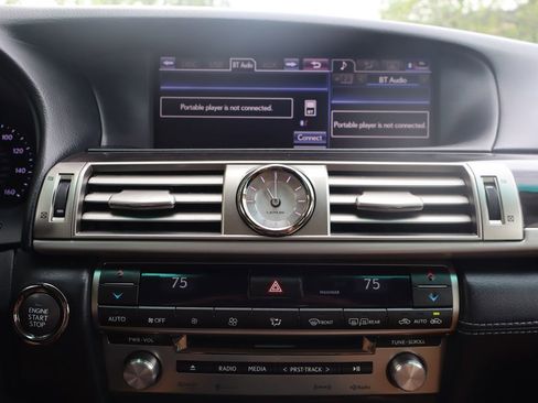 Used 2014 Lexus LS 460 AWD w/ Comfort Package image 35