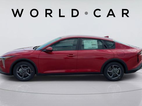 Used 2025 Kia K4 FWD image 6