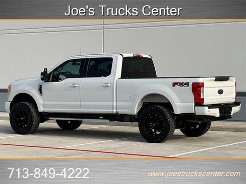 Used 2017 Ford F250 XLT w/ XLT Premium Package AWD/4WD image 5