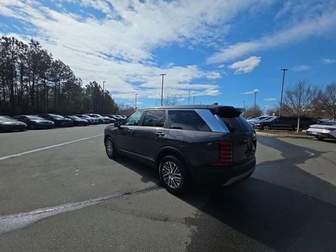 New 2026 Hyundai Palisade SE image 16