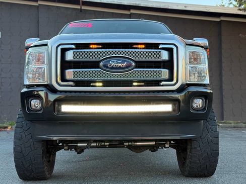 Used 2013 Ford F250 Platinum w/ FX4 Off Road Pkg image 4