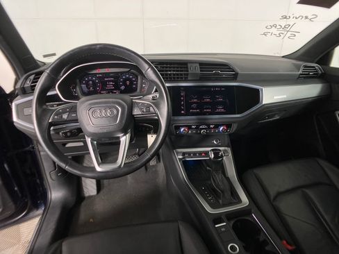 Used 2022 Audi Q3 2.0T Premium Plus image 6