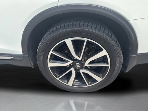 Used 2020 Nissan Rogue SL w/ Premium Package FWD image 34