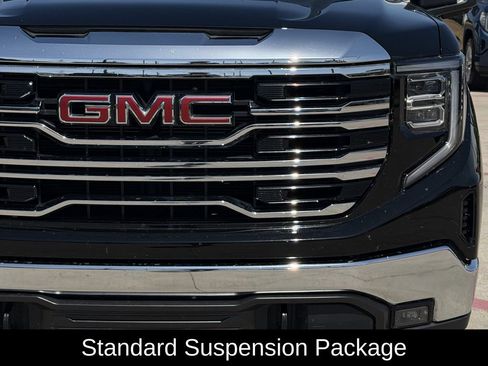 Used 2026 GMC Sierra 1500 SLT RWD image 4