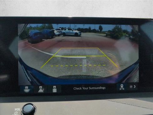 Used 2025 Honda Accord Sport image 12