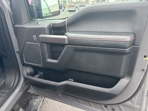 Used 2018 Ford F150 Lariat w/ Equipment Group 502A Luxury image 30