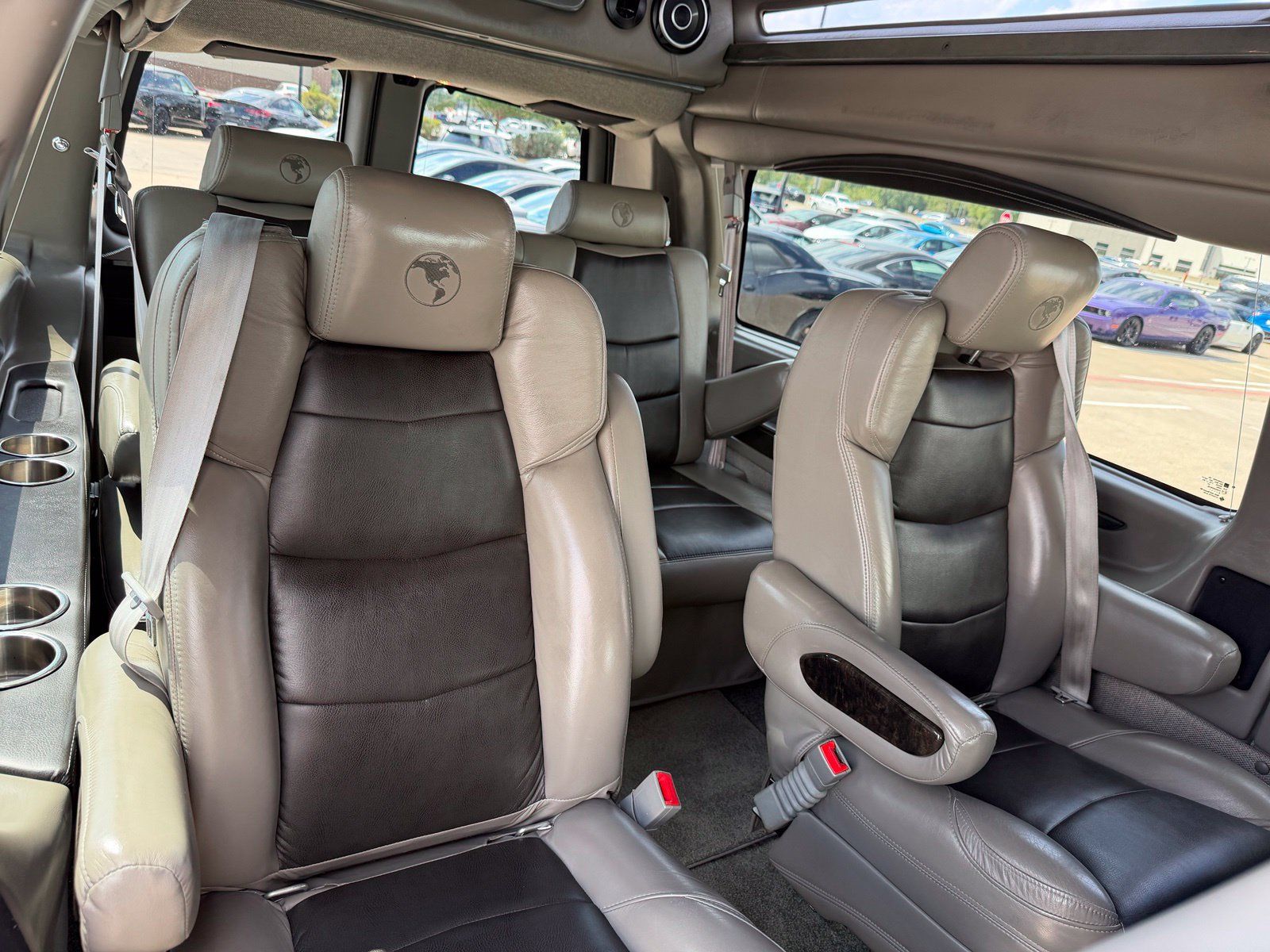 Used 2020 GMC Savana 2500 Extended w/ Enhanced Convenience Package RWD image 33