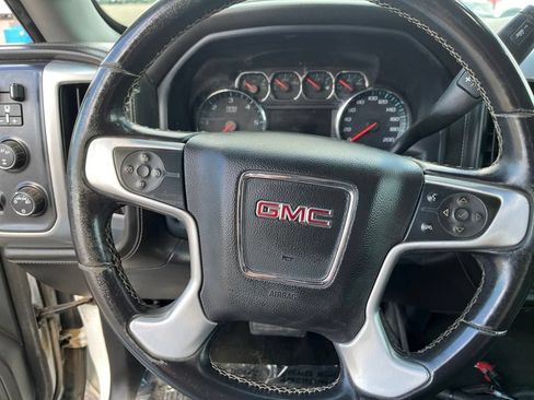 Used 2017 GMC Sierra 2500 SLE AWD/4WD image 15