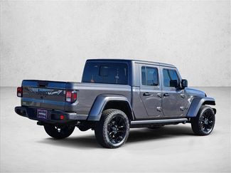 New 2025 Jeep Gladiator Sport video 2