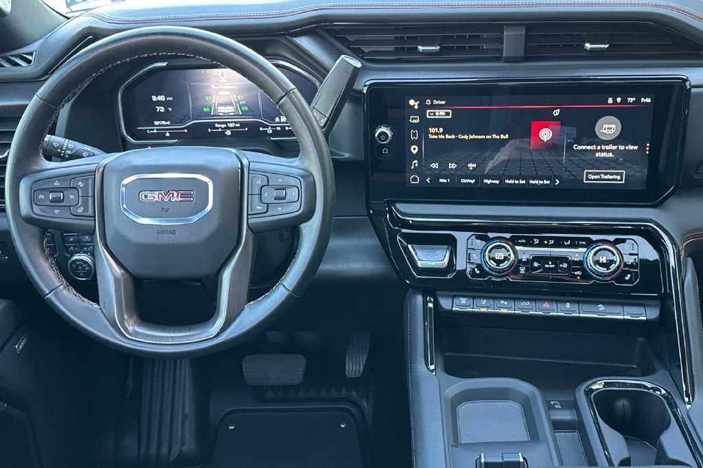 Used 2025 GMC Sierra 2500 AT4 w/ AT4 Premium Plus Package AWD/4WD image 16