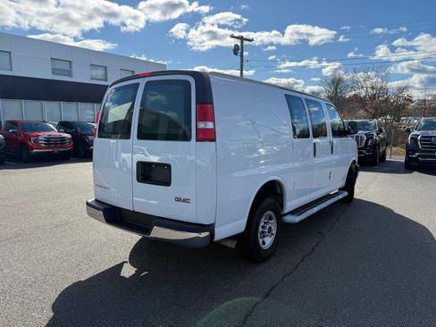 Used 2025 GMC Savana 2500 w/ Driver Convenience Package RWD image 7
