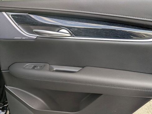 New 2026 Cadillac XT5 Premium Luxury w/ LPO, ONYX Package image 31