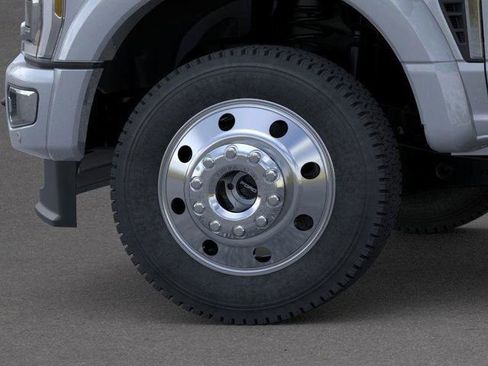 New 2026 Ford F450 Platinum image 19