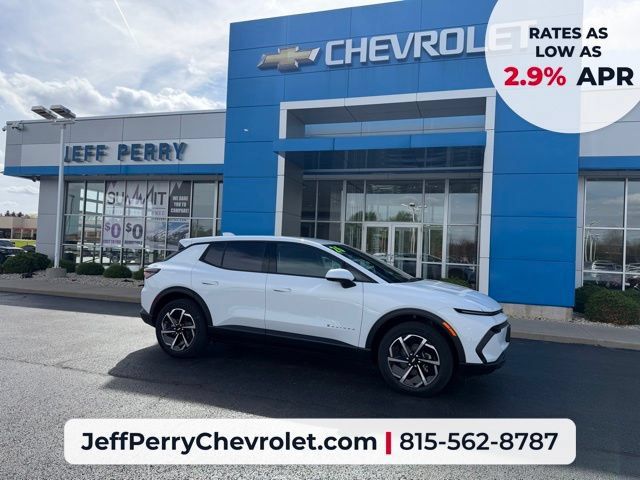 New 2026 Chevrolet Equinox EV LT w/ Comfort Package AWD/4WD image 1