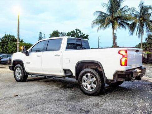 Used 2021 Chevrolet Silverado 2500 LTZ w/ LTZ Texas Edition image 6