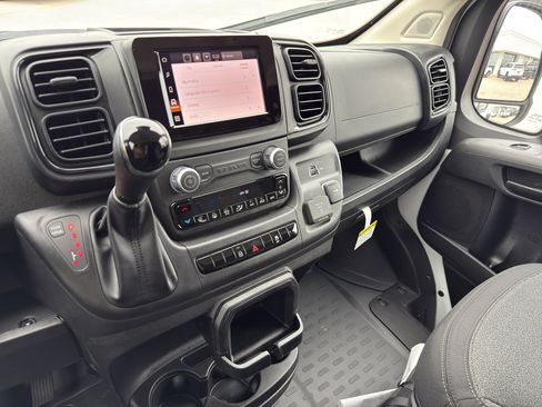 New 2026 RAM ProMaster 2500 w/ Convenience Group FWD image 21