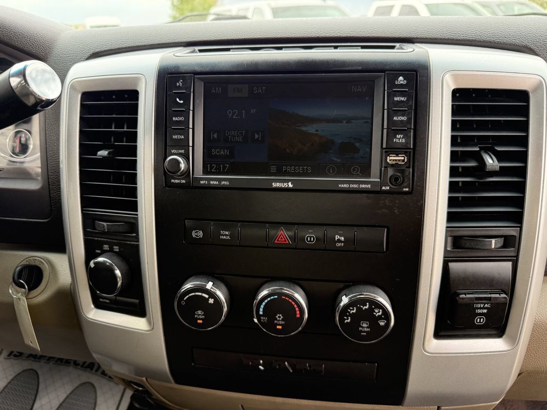Used 2011 RAM 3500 SLT w/ Luxury Group AWD/4WD image 18