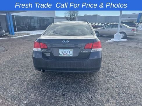 Used 2011 Subaru Legacy 2.5i image 9