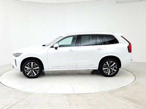 New 2025 Volvo XC90 B6 Core w/ Climate Package image 8