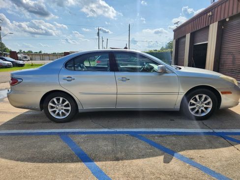 Used 2003 Lexus ES 330 image 4