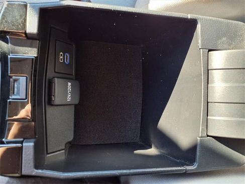 Used 2022 Toyota Corolla LE image 54