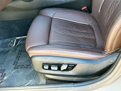 Certified 2023 BMW 540i w/ Premium Package image 19