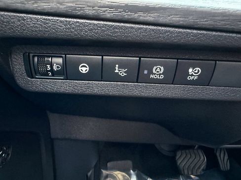 Certified 2024 Nissan Ariya AWD image 25