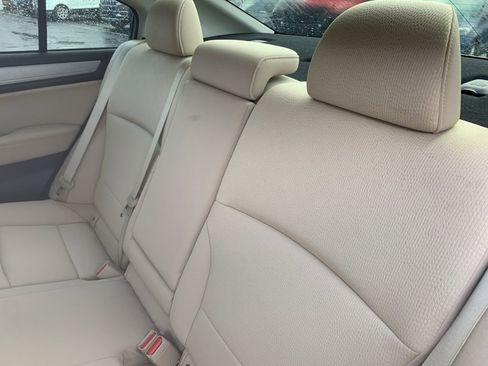 Used 2017 Subaru Legacy 2.5i Premium image 10