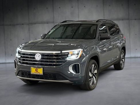 New 2026 Volkswagen Atlas SE AWD/4WD image 1