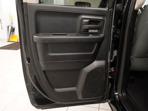 Used 2013 RAM 1500 Express AWD/4WD image 23