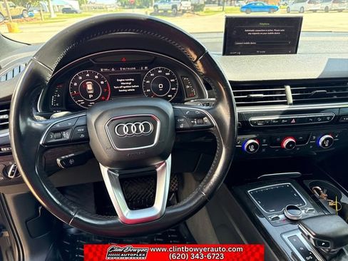 Used 2017 Audi Q7 3.0T Premium Plus w/ Premium Plus Package AWD/4WD image 14