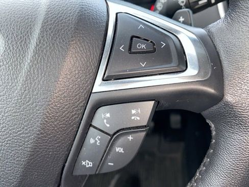 Certified 2022 Ford Edge SEL w/ Convenience Package image 18