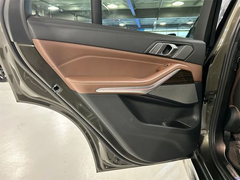 Used 2023 BMW X5 xDrive40i w/ M Sport Package image 22