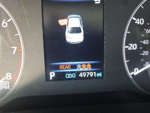 Used 2025 Toyota Corolla LE FWD image 19