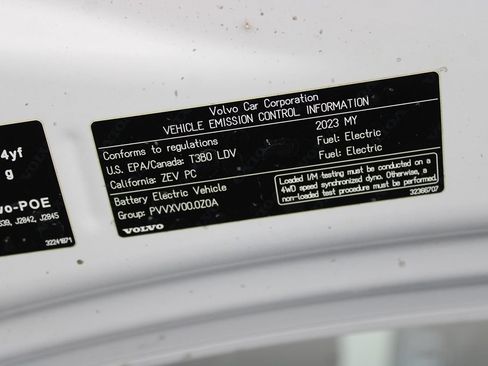 Used 2023 Volvo XC40 Recharge Ultimate AWD/4WD image 41