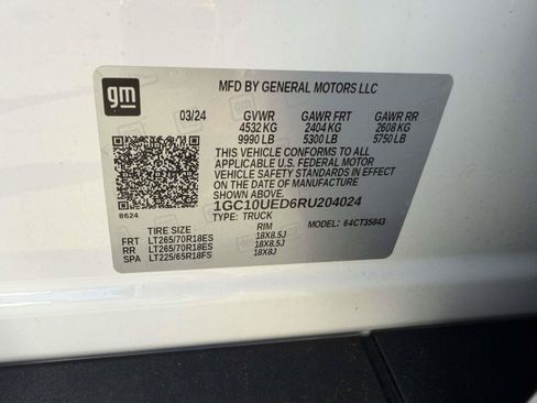 Certified 2024 Chevrolet Silverado EV W/T AWD/4WD image 18
