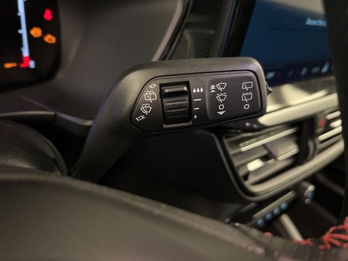 New 2026 Ford Escape ST-Line w/ Tech Pack #1 image 18