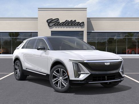 New 2025 Cadillac Lyriq Luxury image 43