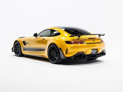 Used 2020 Mercedes-Benz AMG GT R image 3