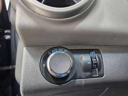 Used 2013 Chevrolet Sonic LT FWD image 21
