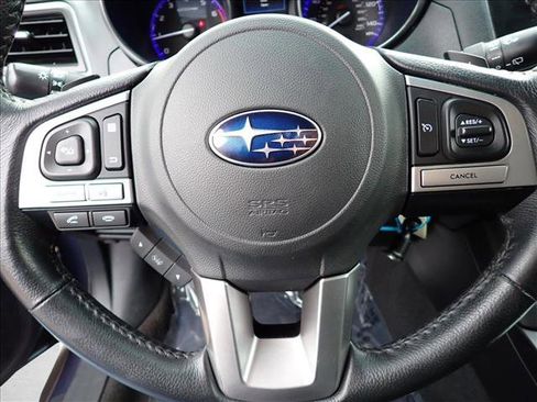 Used 2017 Subaru Outback 2.5i Premium image 15