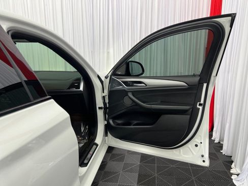 Used 2019 BMW X4 xDrive30i w/ M Sport Package 2 AWD/4WD image 28