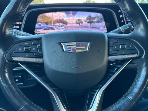 Used 2021 Cadillac Escalade ESV Sport w/ Driver Assist Tech Package image 22