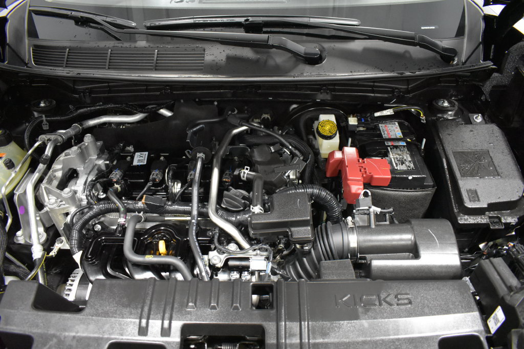 Certified 2026 Nissan Kicks SR w/ SR Premium Package FWD image 37