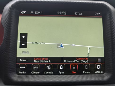 Used 2020 Jeep Gladiator Rubicon AWD/4WD image 29