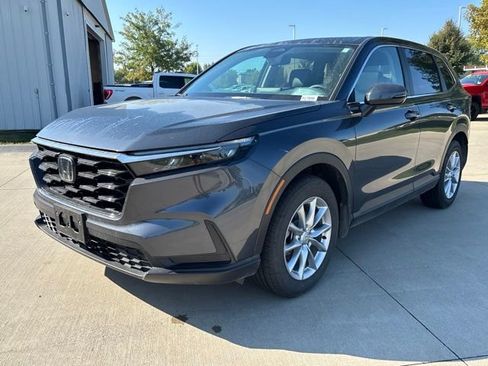 Used 2026 Honda CR-V EX image 2